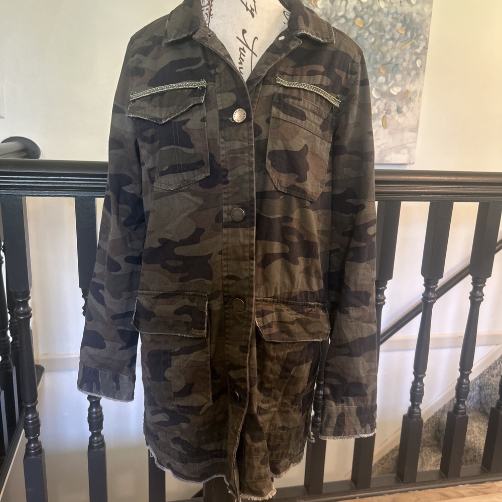 Women's Jolt Camo Full Zip Utility‎ Jacket Size M